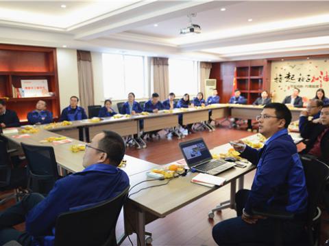 深学细悟转达头脑实力 ——拉斯维加斯9888集团党总支开展学习十九大精神 